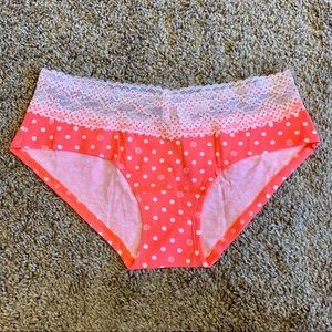 NWOT 2014 Victoria Secret Polka Dot Lace Panty S